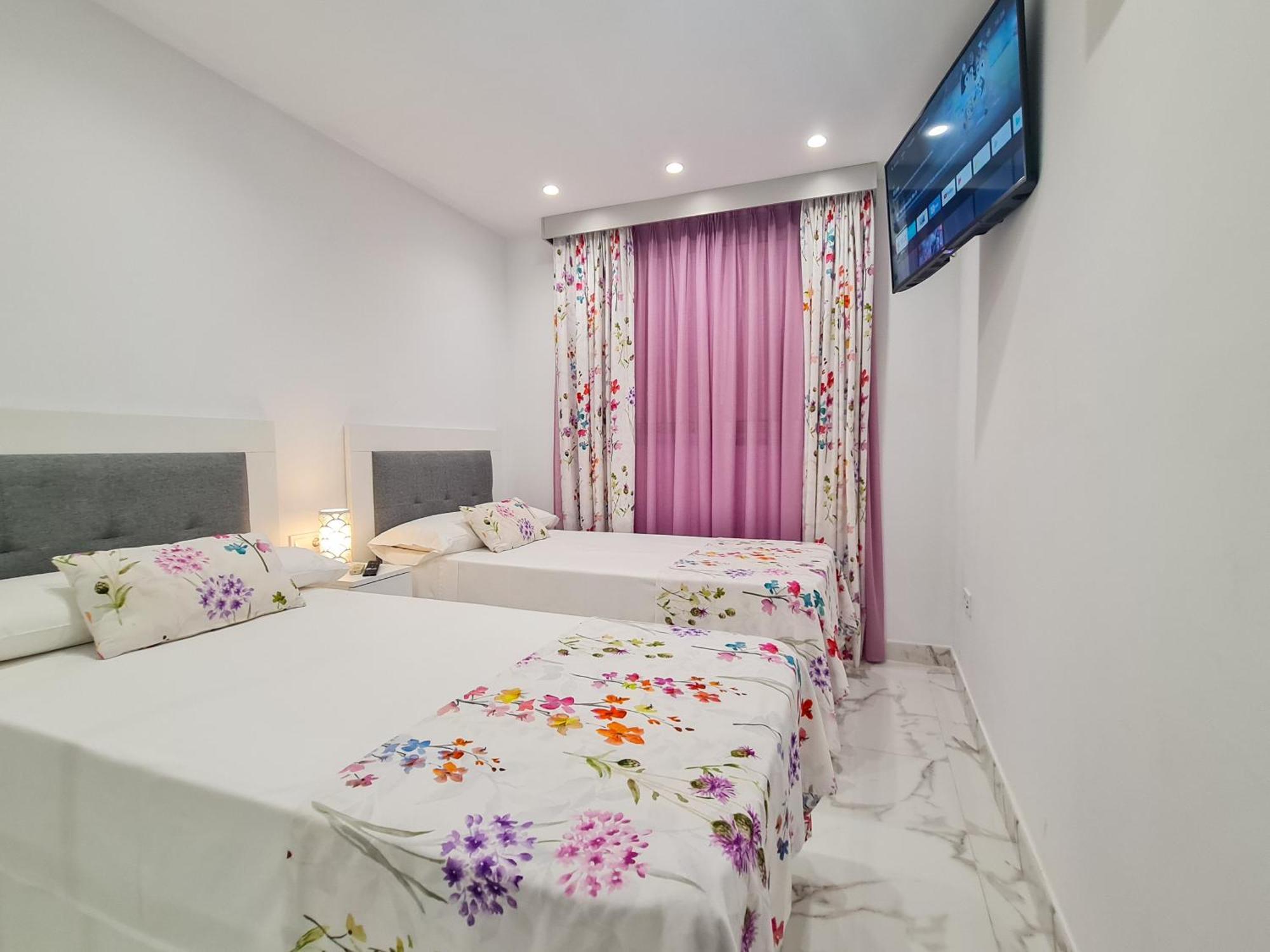 Apartamento Edificio Astoria Benidorm Exterior photo